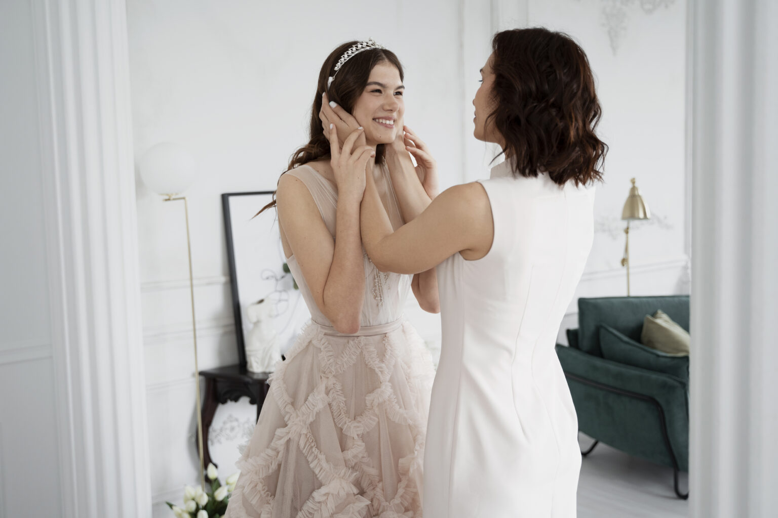Die 5 besten Stylings für die Brautmutter in Herne – Elegante Looks für Familienfeiern